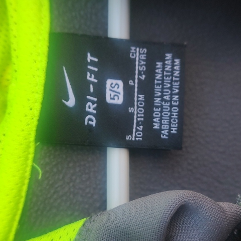 Nike jacket* - Picture 7 of 10